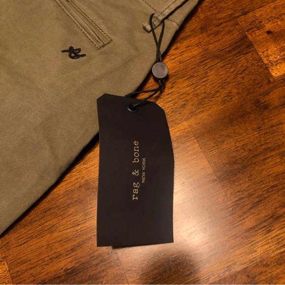 NWT $225 Rag + Bone Buckley Chino with Raw Hem in Olive - size 25! - Picture 13 of 13